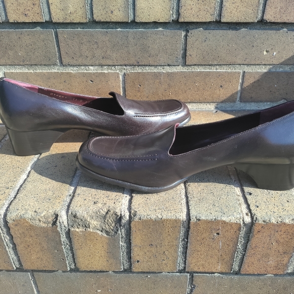 Cole Haan | Brown Slip On Leather Loafers Womens Size 9.5 - Picture 11 of 16